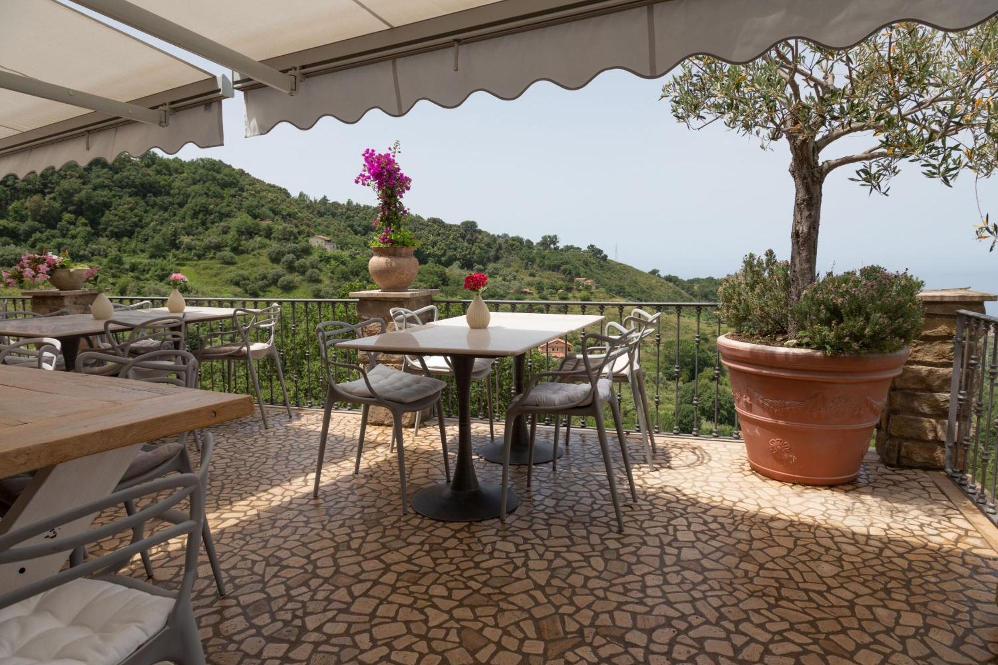 La Pastorella Boutique Hotel Maierà المظهر الخارجي الصورة