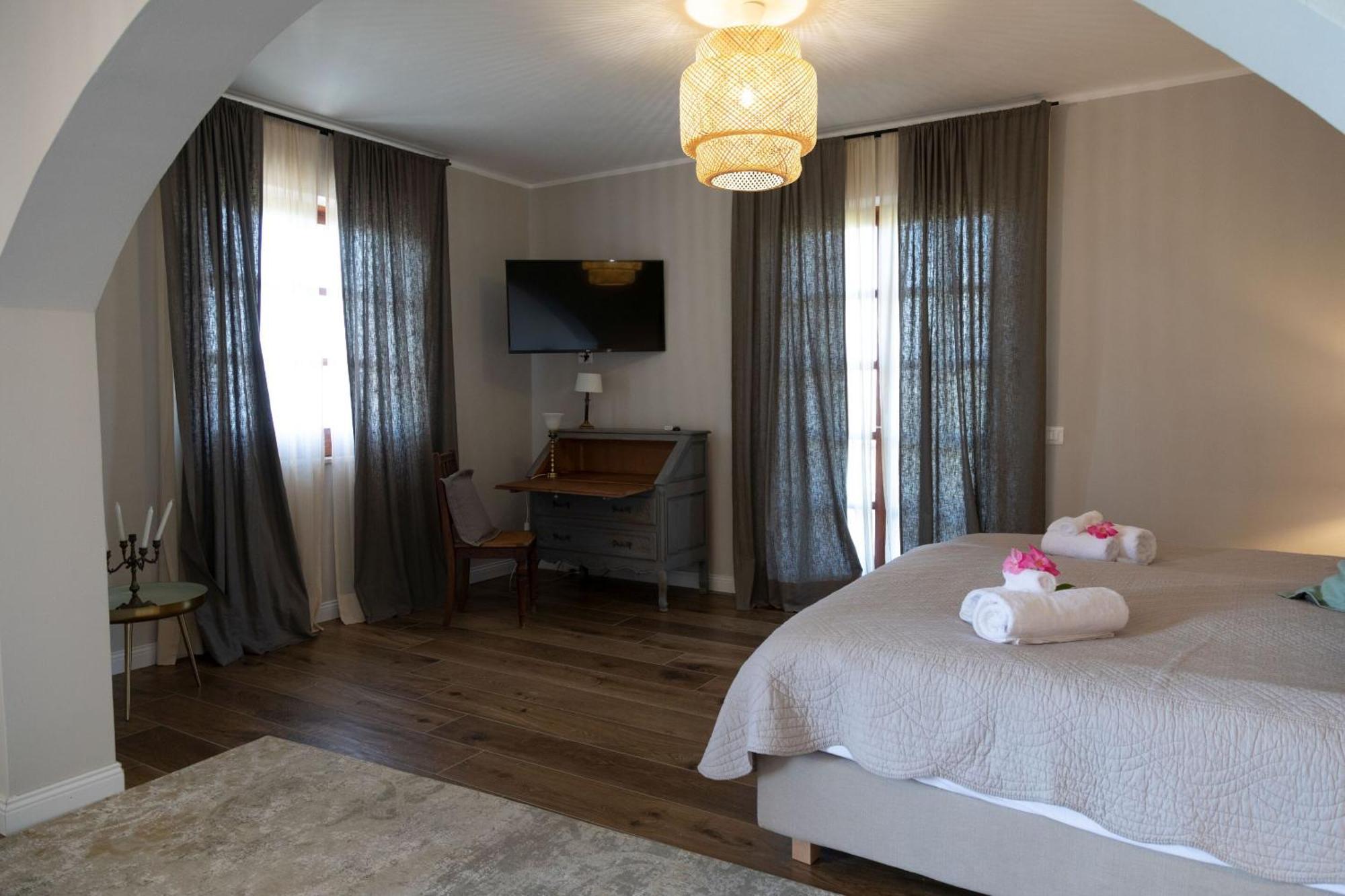 La Pastorella Boutique Hotel Maierà الغرفة الصورة