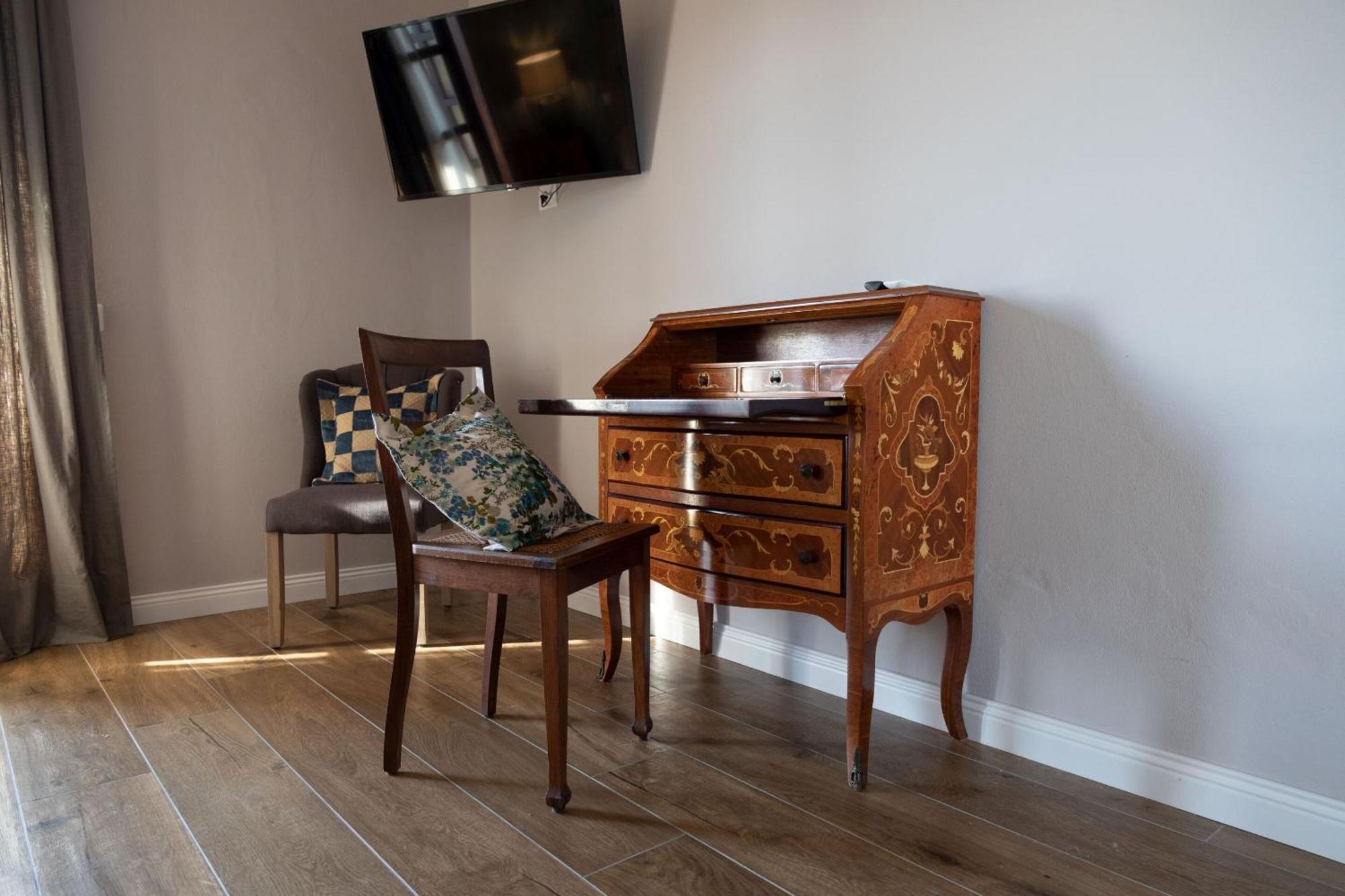 La Pastorella Boutique Hotel Maierà الغرفة الصورة