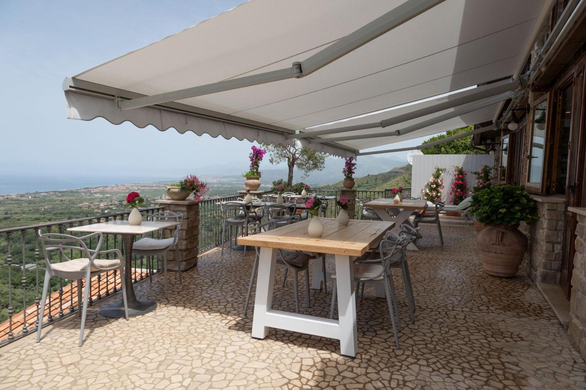 La Pastorella Boutique Hotel Maierà المظهر الخارجي الصورة