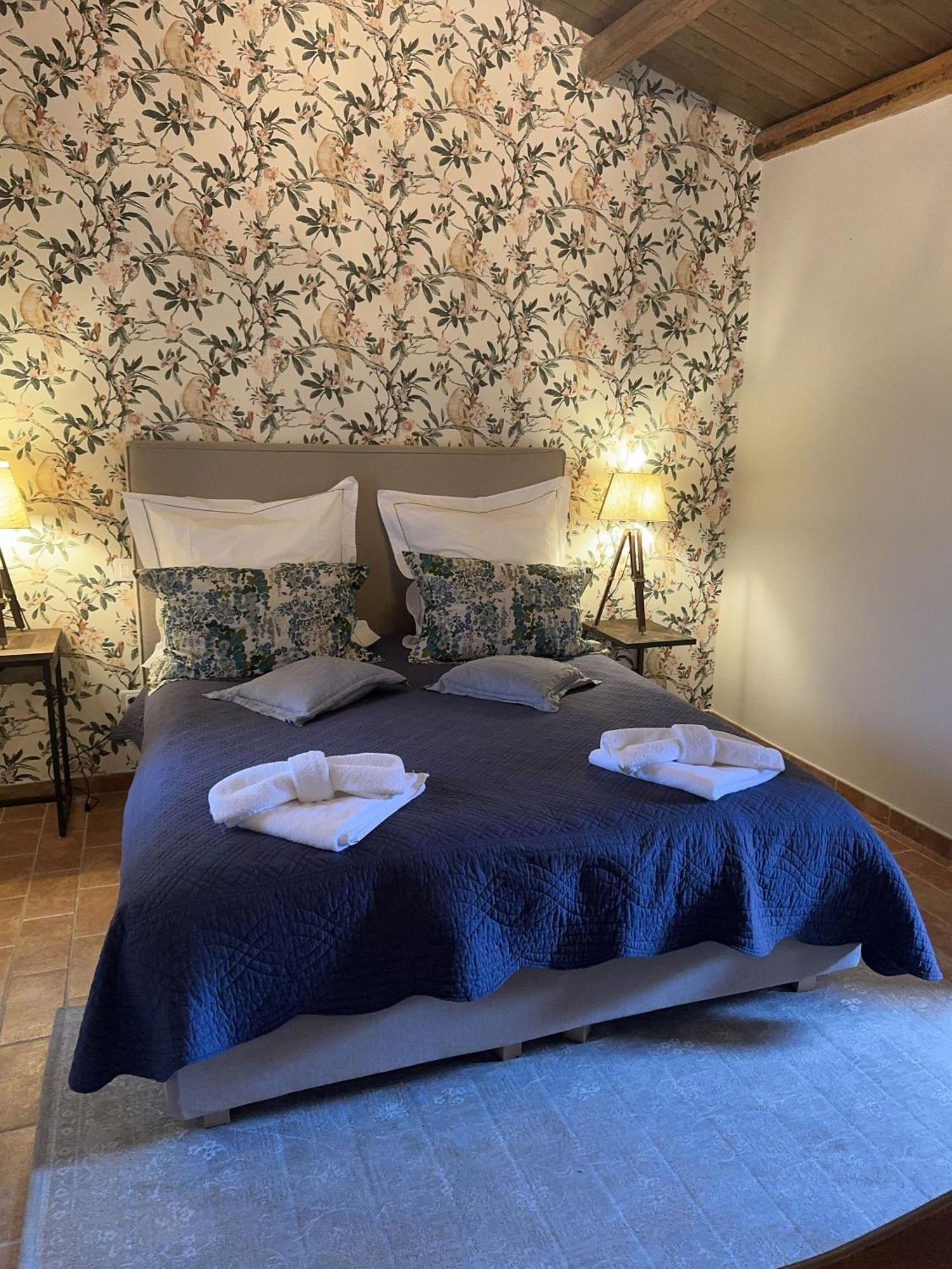 La Pastorella Boutique Hotel Maierà الغرفة الصورة